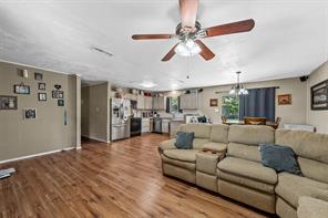 218 N Calhoun Street - Photo 3