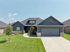 2805 Tulip Drive - Photo 1
