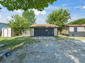 1213 Alliance Boulevard - Photo 3
