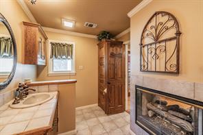 300 Shoreline Drive - Photo 21