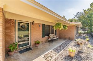 300 Shoreline Drive - Photo 6