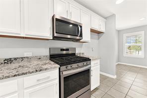 913 Rough Hollow Drive - Photo 14