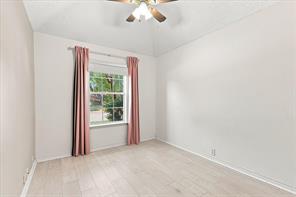 204 Meredith Court - Photo 28