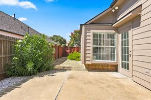 204 Meredith Court - Photo 29