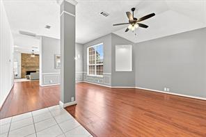 204 Meredith Court - Photo 6