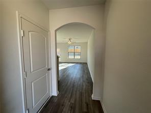2103 Hialeah Drive - Photo 7