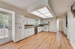 2119 Wilson Drive - Photo 11