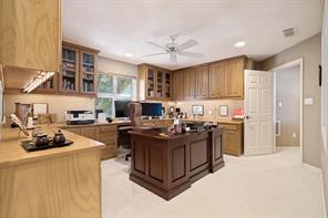 2307 Winton Terrace Court - Photo 20