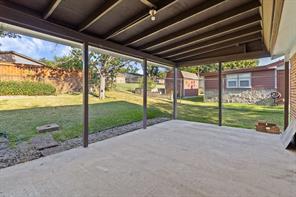840 Comal Avenue - Photo 28