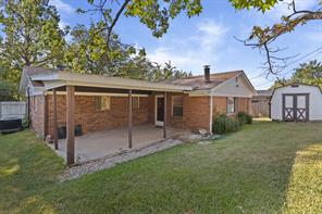 840 Comal Avenue - Photo 33