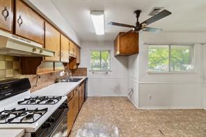 840 Comal Avenue - Photo 6