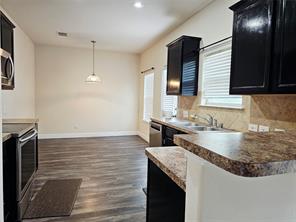 1216 Artesia Drive - Photo 6
