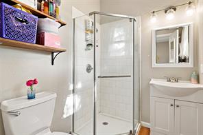 200 N Bordon Street - Photo 27