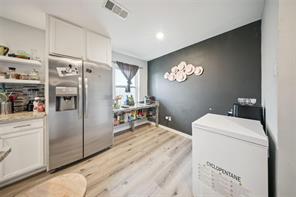106 Glenview Place - Photo 12