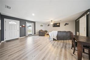 106 Glenview Place - Photo 6