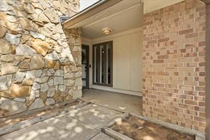 4609 Rockland Drive - Photo 3