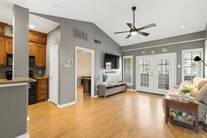 4104 N Hall Street - Photo 12