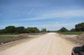 310 Yellowstone Drive - Photo 2