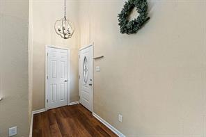 1214 Elm Court - Photo 4
