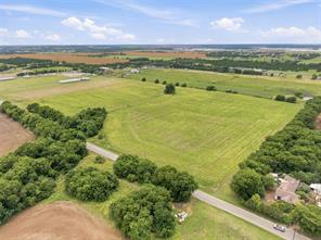 700 Geller Road - Photo 2