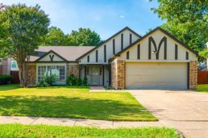404 Spencer Circle - Photo 1