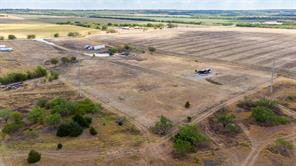383 Hill County Road 4254 - Photo 4
