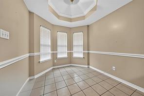 9314 Londonderry - Photo 8