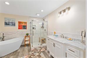2620 Vine Street - Photo 13