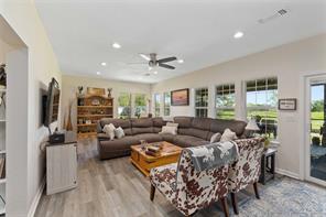 2620 Vine Street - Photo 4