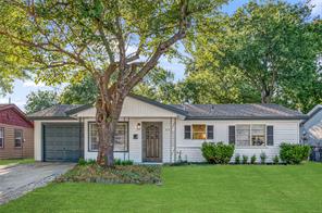 414 Freestone Drive - Photo 1