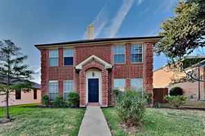 1005 Lake Bluff Drive - Photo 1
