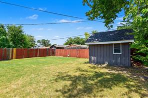 4760 Salem Drive - Photo 14