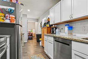 4760 Salem Drive - Photo 5