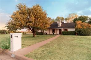 101 Scenic Drive - Photo 1