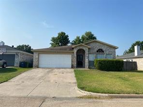 4024 Periwinkle Drive - Photo 1