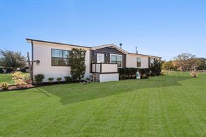 16857 Fm 639 E - Photo 1