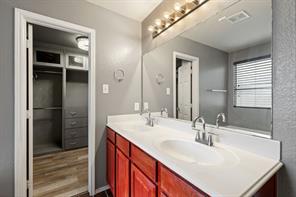 204 Rosewood Court - Photo 18