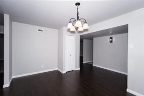 2813 Ripplewood Drive - Photo 14