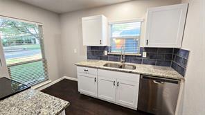 2813 Ripplewood Drive - Photo 9