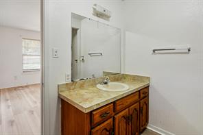 2105 Lakeview Drive - Photo 23