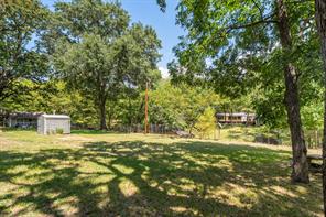 2105 Lakeview Drive - Photo 28