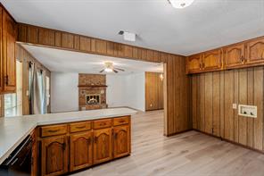 2105 Lakeview Drive - Photo 8