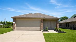 301 WAYLAND Street - Photo 1