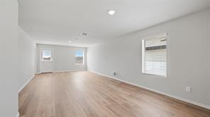 301 WAYLAND Street - Photo 7
