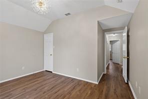2201 W Brooklake Street - Photo 24