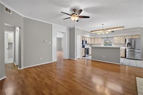 2201 W Brooklake Street - Photo 6