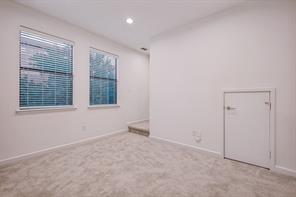 2420 Hugo Street - Photo 36