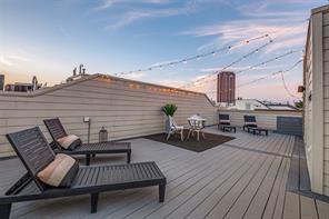 2420 Hugo Street - Photo 38