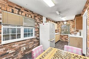 6305 Magnolia Lane - Photo 16