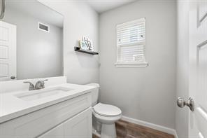 776 E Fulton Street - Photo 10